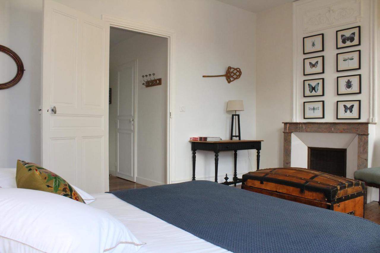 ลา กร็องด์ แมซง Bed & Breakfast Montmeyran ภายนอก รูปภาพ